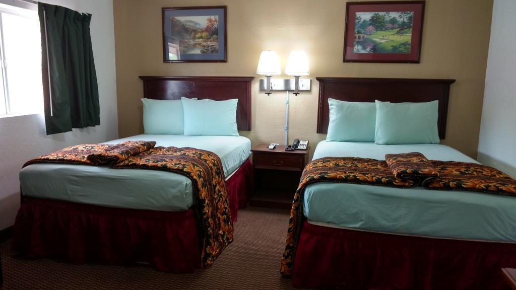 Budget Inn Hamilton Esterno foto